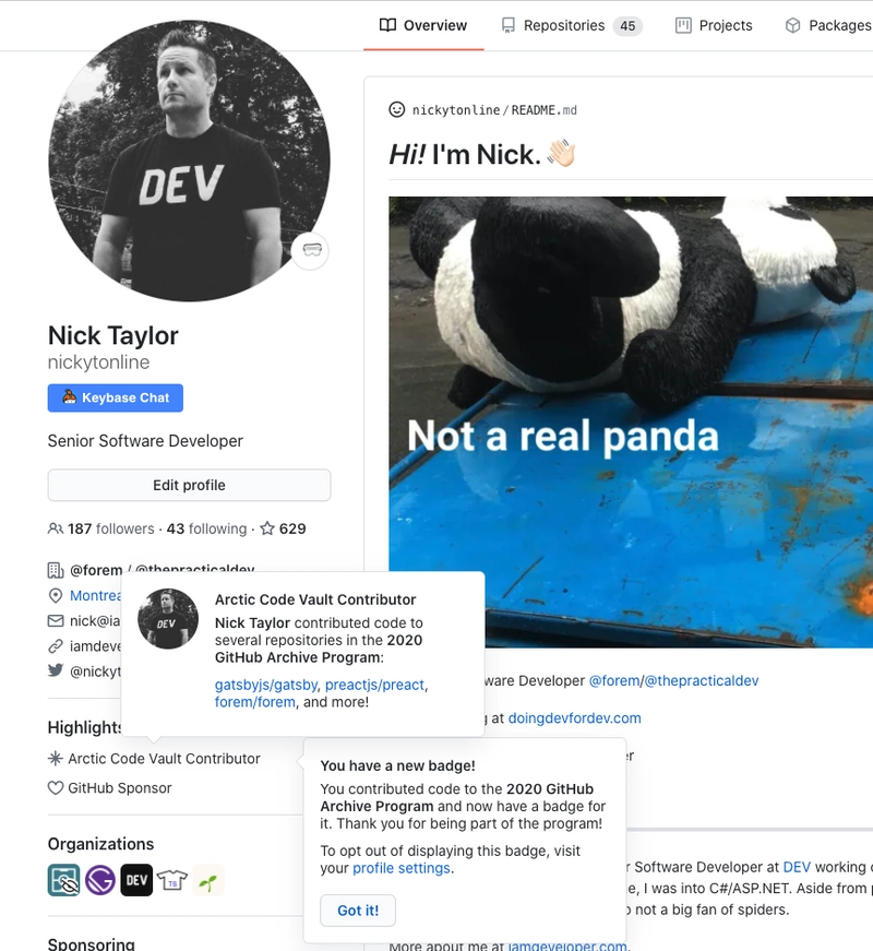 我的 GitHub 个人资料截图，展示了 Arctic Code Vault 徽章