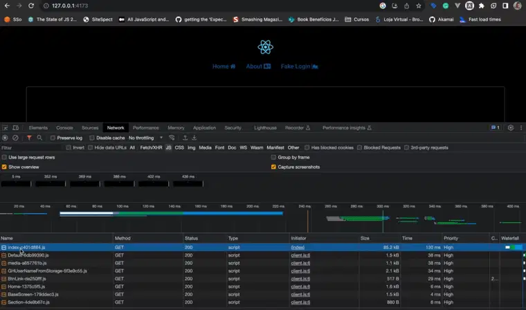 包含所有第三方的巨大 index.js 文件