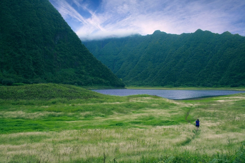 照片由 Tanguy Sauvin 在 Unsplash 上拍摄
