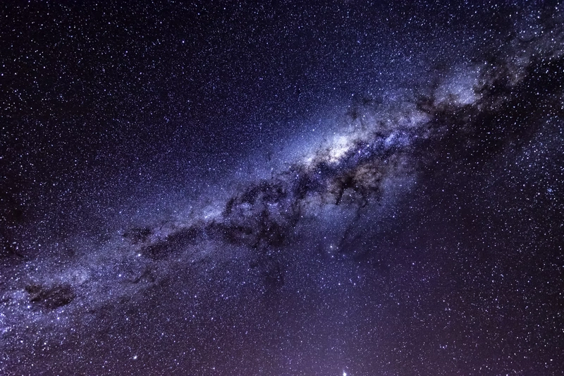 Unsplash 的星系图像示例