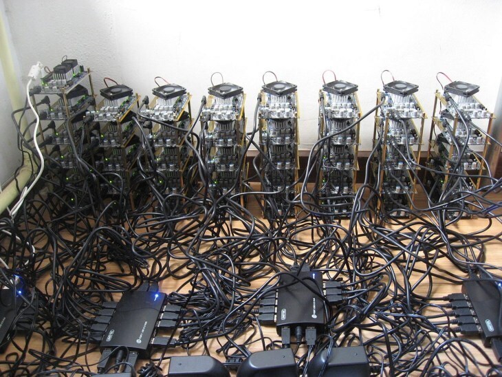 bitcoinmine.jpeg