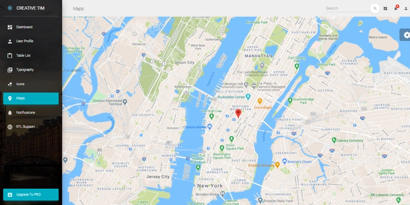 React 仪表板材料 - Google 地图页面。